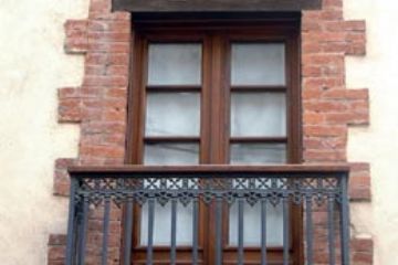 Castello dei Conti di Biandrate - Particolare Finestra