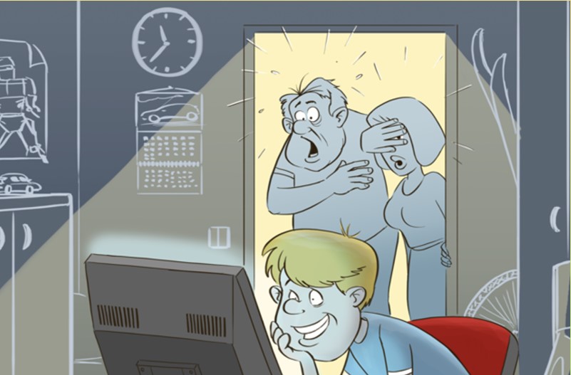 Illustrazione in stile cartoon ambientata in una stanza poco illuminata. In primo piano c’è un ragazzo seduto davanti a un computer: guarda lo schermo con un sorriso compiaciuto, appoggiando la testa su una mano.

Sul fondo, dalla porta aperta, entrano due adulti (probabilmente i genitori), illuminati dalla luce del corridoio. Appaiono sorpresi o scioccati da ciò che vedono sullo schermo: uno ha la bocca aperta per lo stupore, mentre l’altra persona si copre gli occhi con una mano.

Nella stanza si intravedono vari oggetti: una scrivania, un orologio a parete, un calendario, un armadio e una ruota appoggiata a lato. L’atmosfera suggerisce che il ragazzo stia usando il computer in modo nascosto o inappropriato, colto di sorpresa dall’arrivo degli adulti.